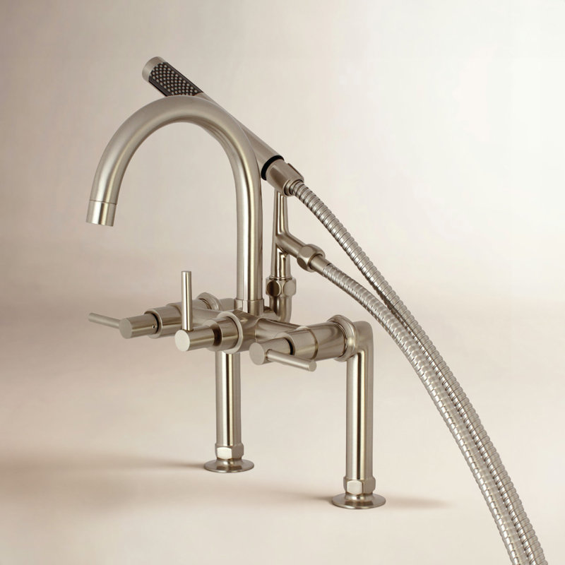 Robinet de baignoire à pattes à deux poignées et fixation sur le comptoir à trois trous avec douche à main Concord
