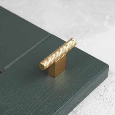 Boss Handle