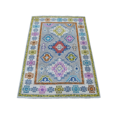 Tapis décoratif de conception unique Briazia noué à la main New Age Kazak gris 3 pi 1 po x 4 pi 10 po Briazia