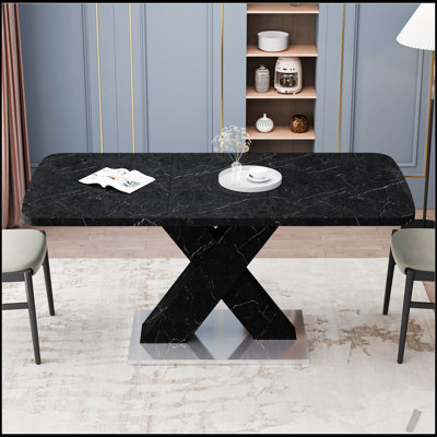 Élégante table de salle à manger rectangulaire, durable et polyvalente, idéale pour les maisons modernes et traditionnelles.
