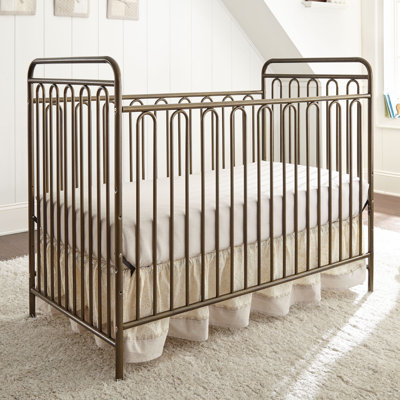 Cathrine 3 -in-1 Convertible Crib