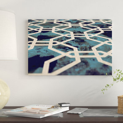 " The Reflecting Movement " by 5by5collective