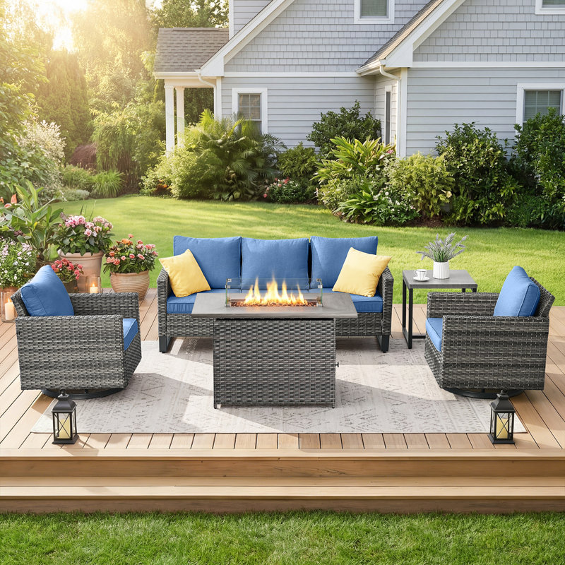 5-Person Powder Coated Steel Outdoor Seating Group , Blue