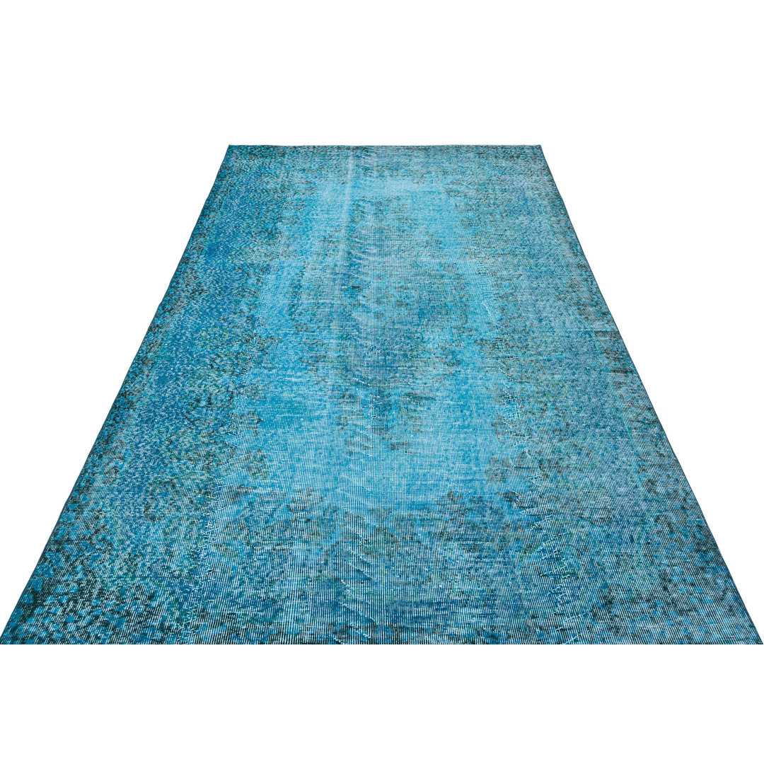 Round Jeanine Hand Knotted Area Rug