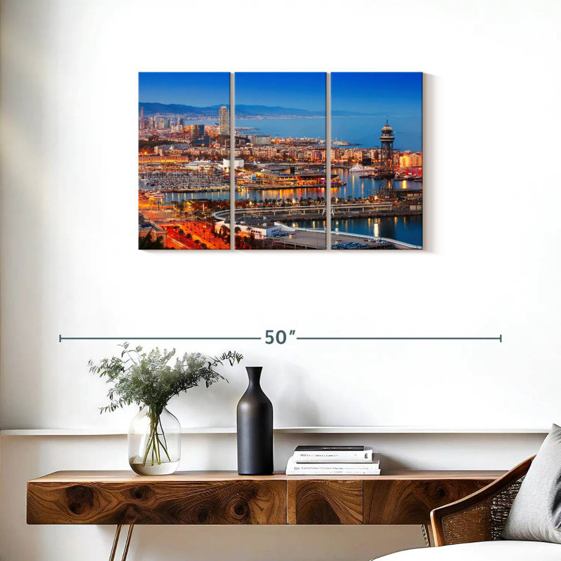 Port Sirci de Barcelone la nuit, H 20 po x l 33 po