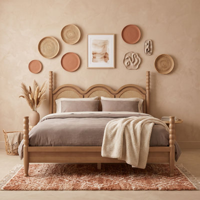 Queen Platform Bed with Three-Panel Arched Woven Headboard and Sturdy Legs