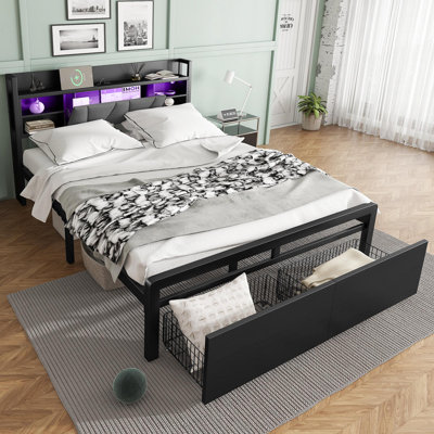 Metal Bed