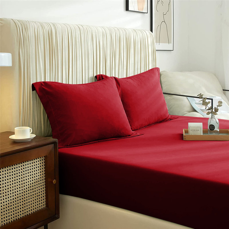 Super Soft Extra Deep Microfiber Brushed Fitted Sheet, Red, Double (4'6)