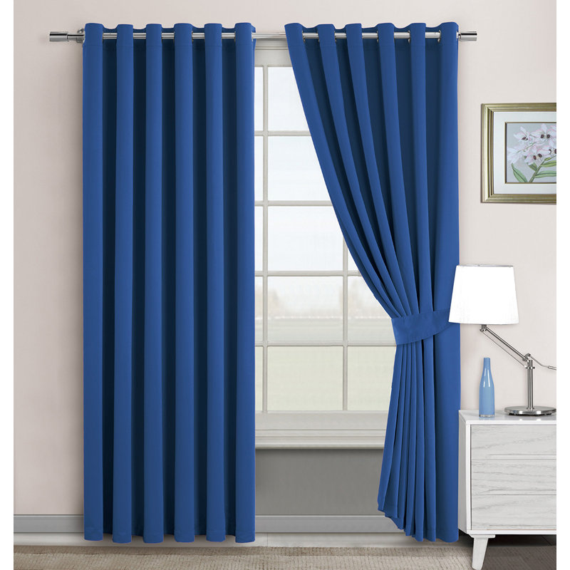 Pair, Blue, 117cm x 137cm 