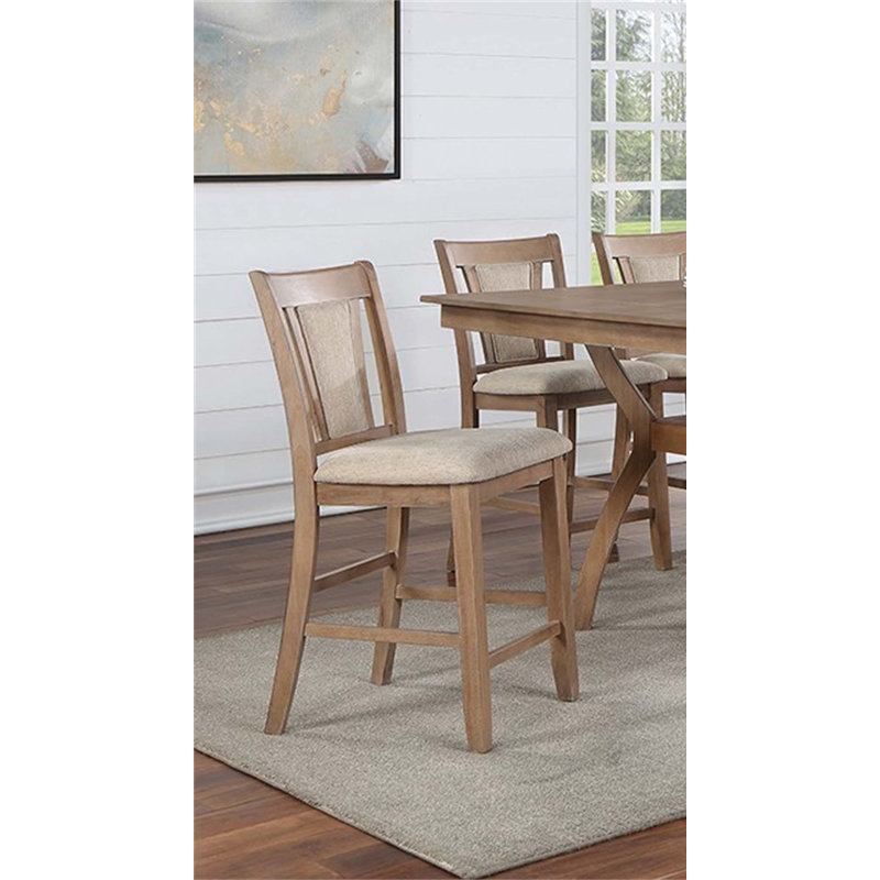 Chaise rembourrée en similicuir beige