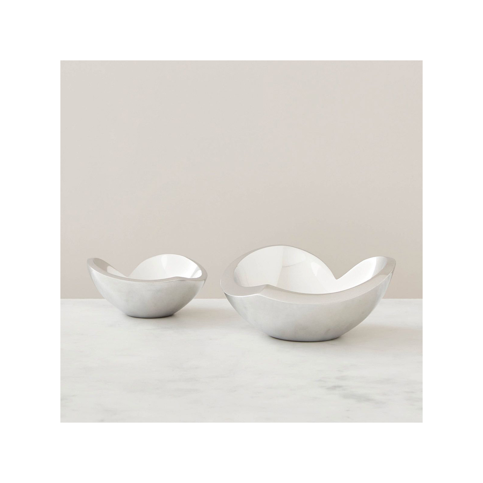 Nambe Love Bow, 3" H x 6.25" W x 10.5" D