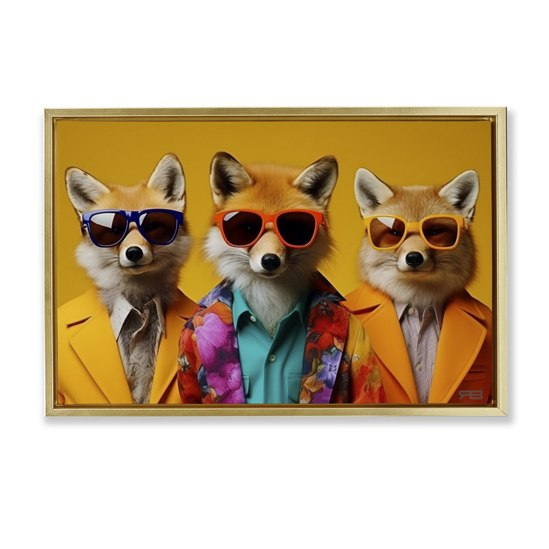 Élégant renard sur toile brune encadrée par Roozbeh Bahramali, Cadre flottant métallique doré, H 17 po x l 25 po