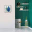  «Laura Gibson _sea Glass Vase 1» par Annie Warren, art mural sur toile, 18 po x 18 po