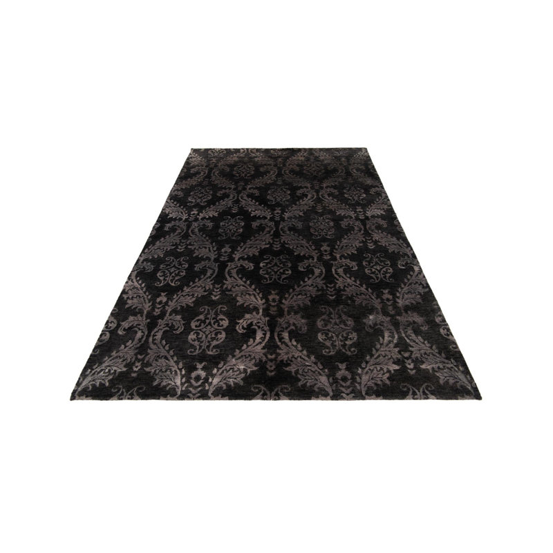 Tapis noir Jahiem