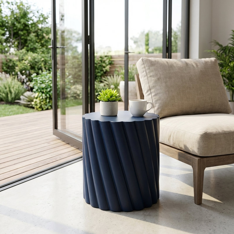 Table d'appoint d'extérieur à conception cannelée moderne Fabrication MGO durable Capacité de poids de 250 lb Résistant aux intempéries - Utilisation multiple comme table d'appoint ou siège supplémentaire