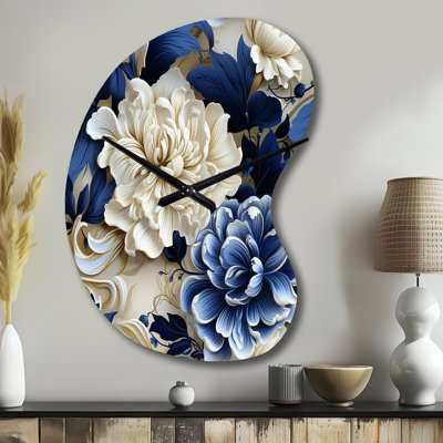 Victorien bleu cobalt à motif de feuillage victorien - horloge murale asymétrique florale en métal, impression d'horloge murale en métal de forme unique bleue