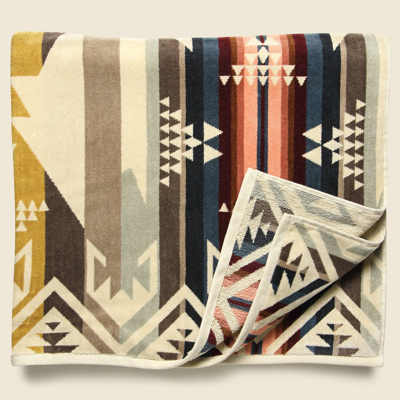 Pendleton Los Ojos Spa Towel, Cream/Gold Geometric