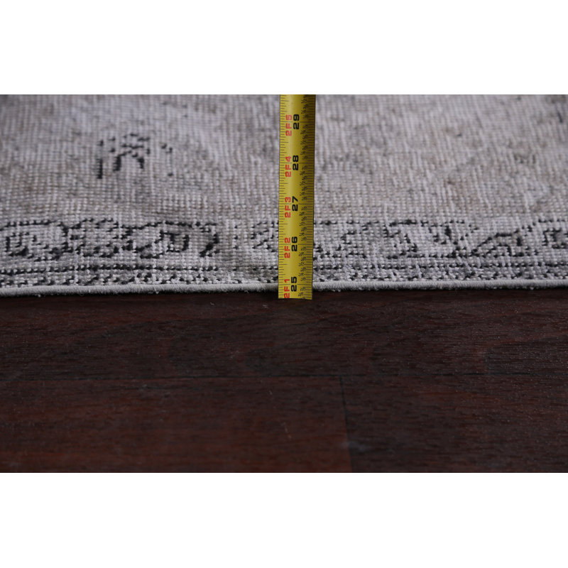 One-of-a-Kind 6'6" X 9'4" 1960s Wool Area Rug in Grey