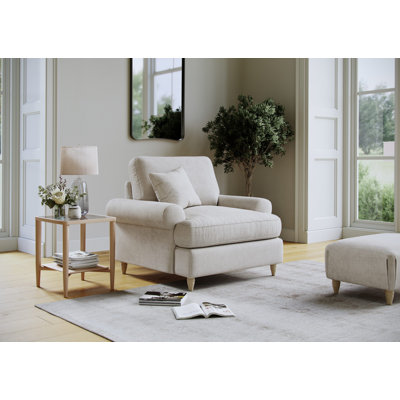 Eluster Armchair