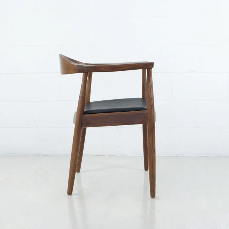 Chaise de salle à manger
