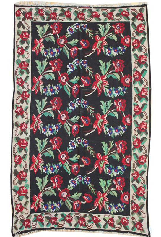 One-of-a-Kind 5'9" x 9'6" Area Rug in Black/Ivory