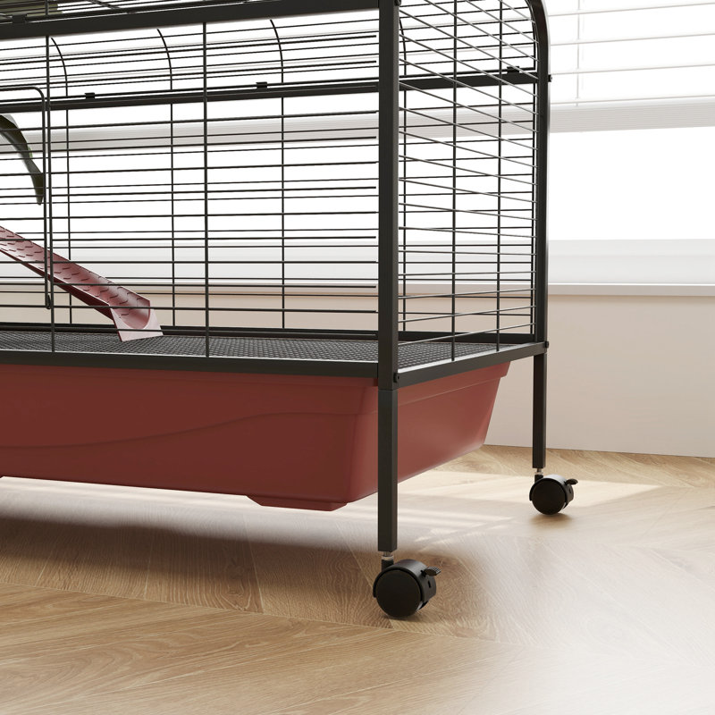 Maisonnette 48 po pour petit lapin et furet avec mangeoire, roues, plateforme, rampe rouge / noir