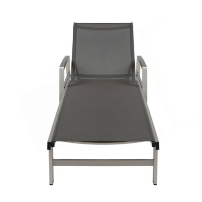 Chaise Lounge