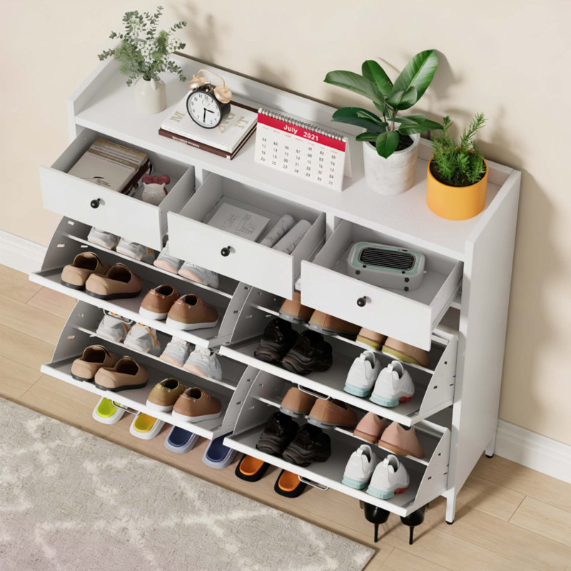 Armoire à chaussures en métal