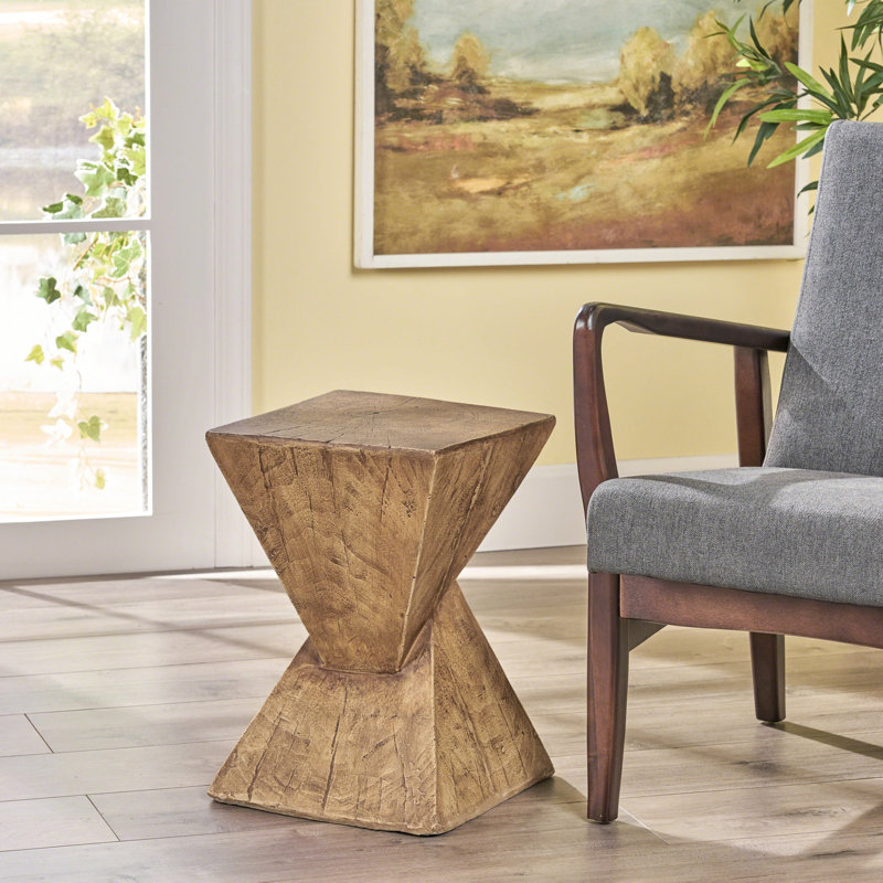 Table d'appoint moderne en béton léger pour cave à vin peinte à la main avec un design minimaliste