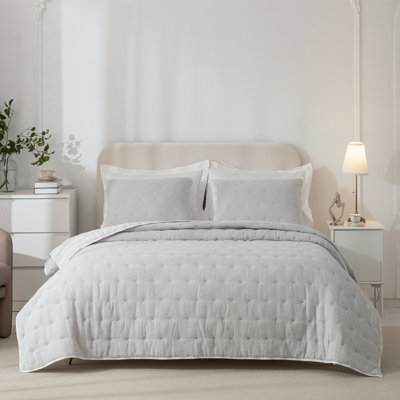 Wonderful All Season Cotton Gauze Quilt Set