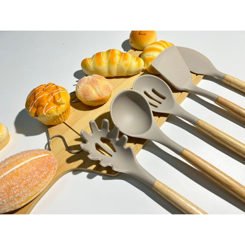 Rareweaves 33 Utensil Set