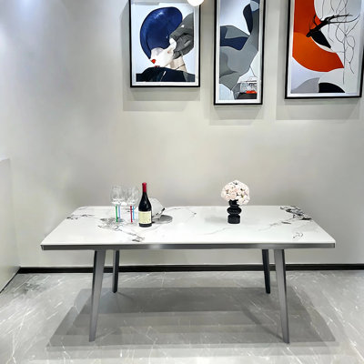 Table de salle à manger moderne à petit espace