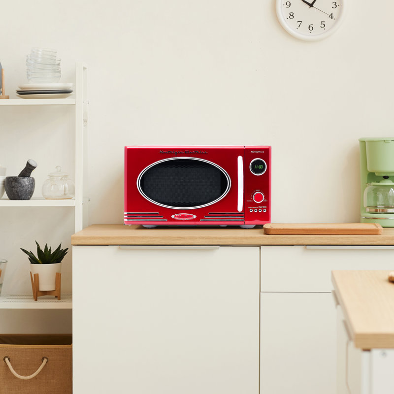 Nostalgie rétro 0,9 pi³ Pi. Four à micro-ondes, 800 watts, Rouge