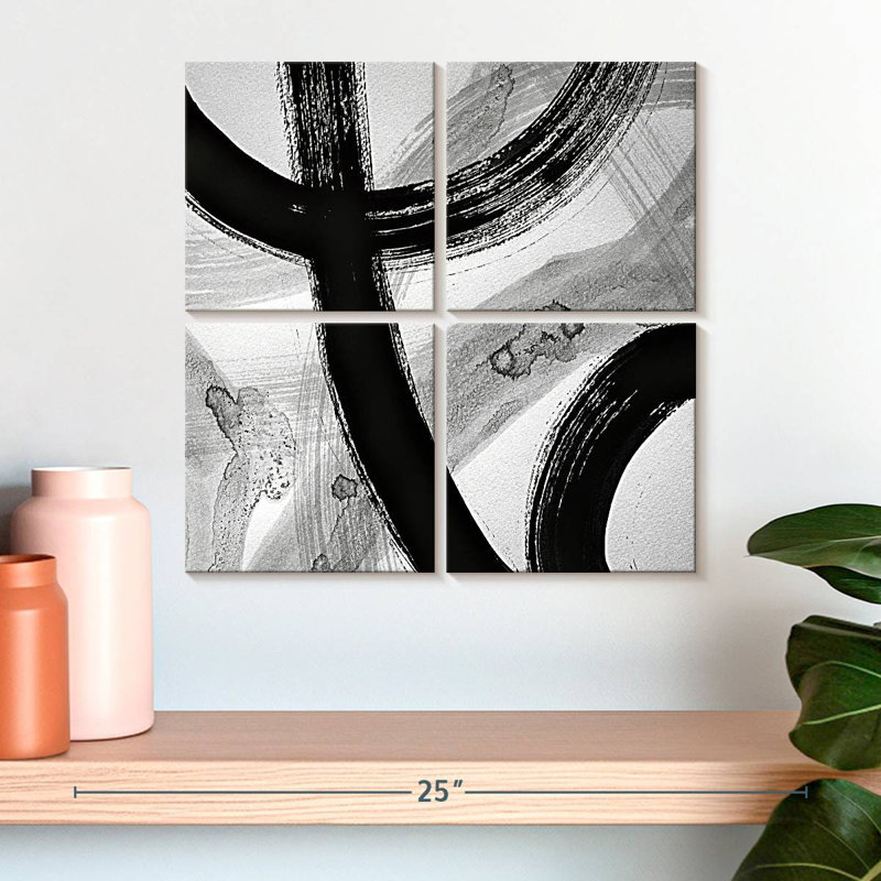 Avery Loopy IV, 18" H x 18" W