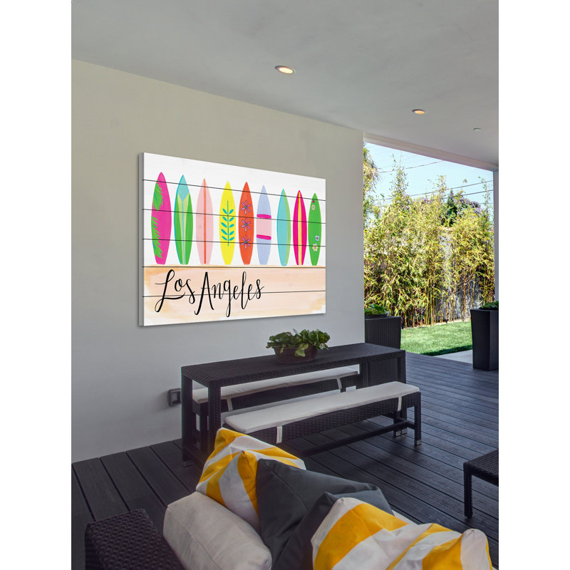 Planches de surf par Molly Rosner - reproduction sur toile tendue, H 40 po x l 60 po x 1,5 po