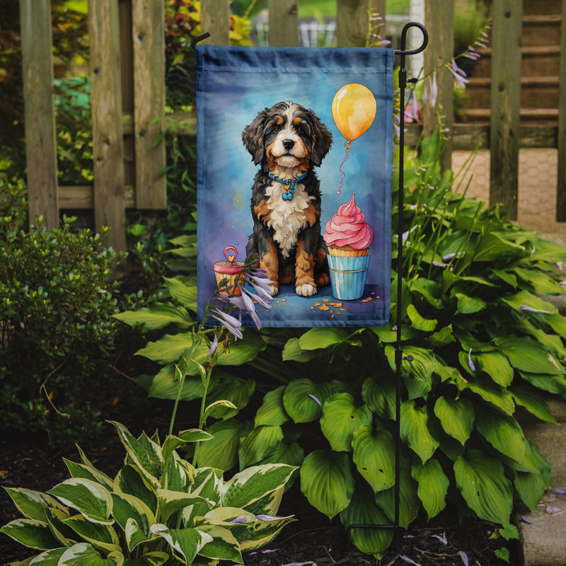 Drapeau de jardin «Happy Birthday», Bernedoodle