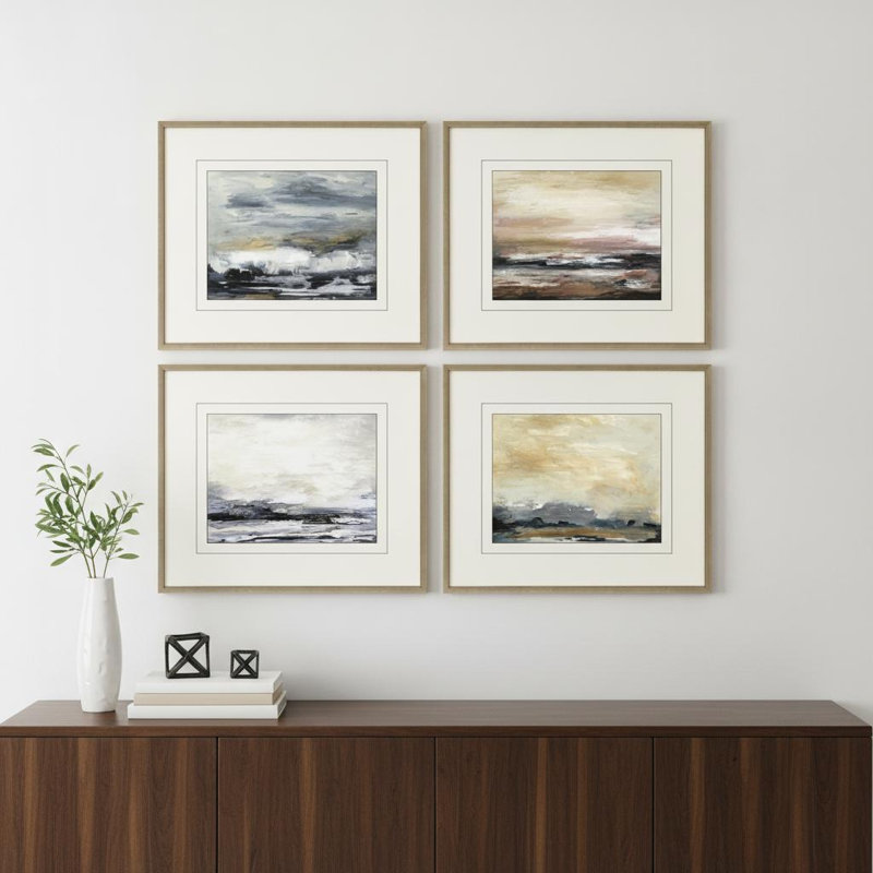 Ensemble de quatre nouvelles impressions sur toile encadrées dorées