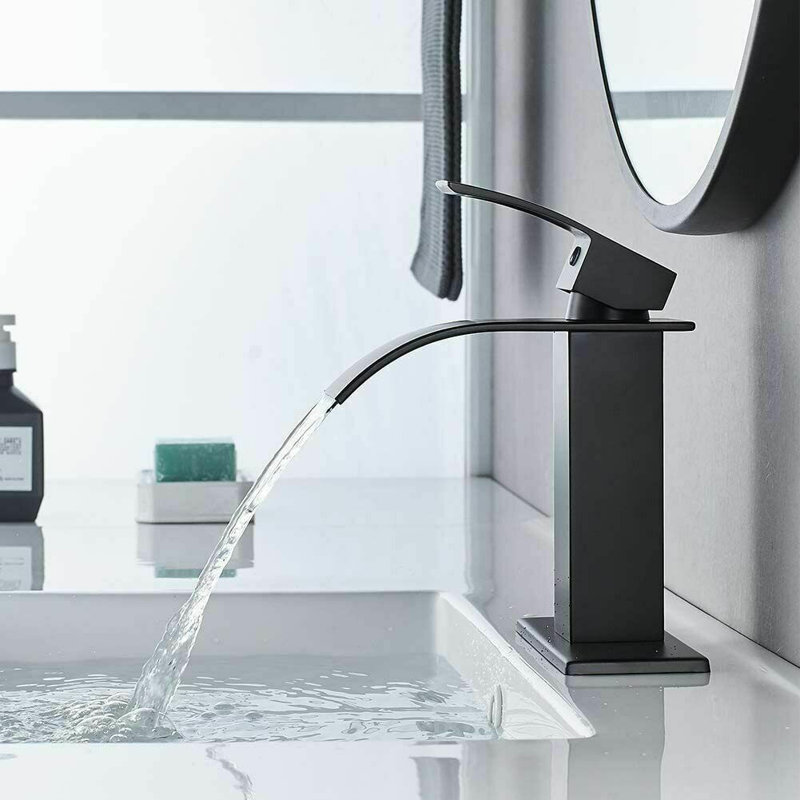 Single-handle Bathroom Faucet, Matte Black 1 , 1.8 GPM