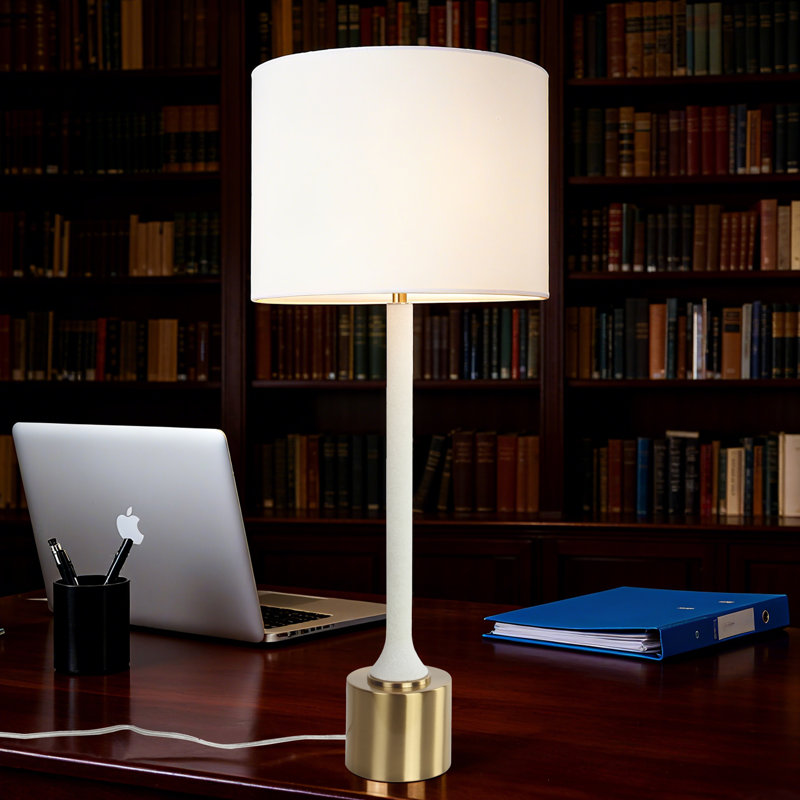 Lampe de table H 30 po avec base en pierre et pied en laiton antique