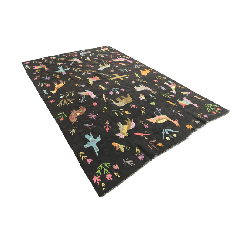 Tapis brun foncé 6 po x 9 po