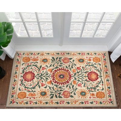  Apollo Suzani Vintage Floral Beige Flat-Weave Area Rug