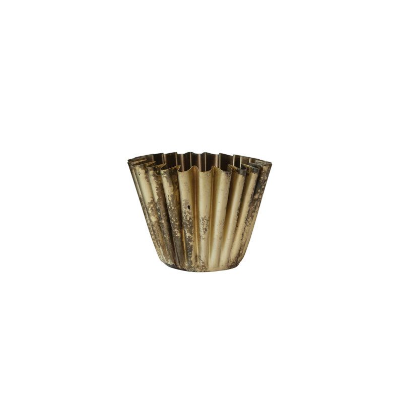 Vase cannelé en métal avec finition patinée, H 4,4 po x l 6 po x P 6 po, 1 pièce
