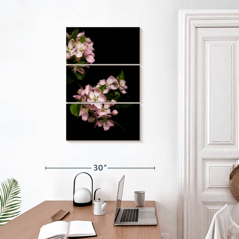 Fleurs de pommier soyeuses, H 32 po x l 20 po