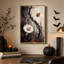Toile murale d'Halloween avec fleurs blanches et vignes épineuses et lueur orange-2098085437