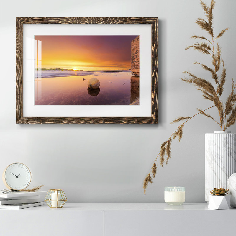 Sunset Tide, reproduction d'art encadrée, Noyer, H 14 po x l 20 po