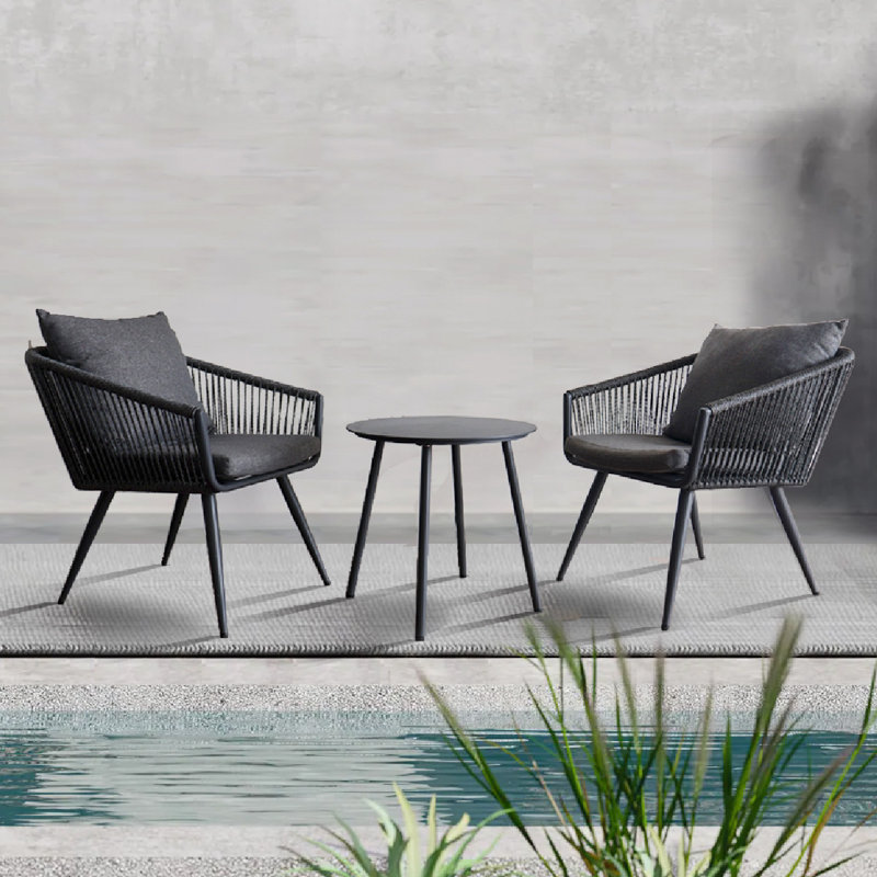 Isaas Outdoor