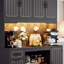 Armoire de cuisine avec crochets, tablettes réglables et tiroirs-133877302