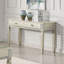 Table d'appoint avec tiroirs de rangement
