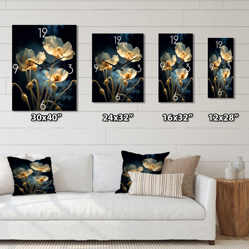 Cream Vibrant Poppies II - Horloge murale florale, Médium
