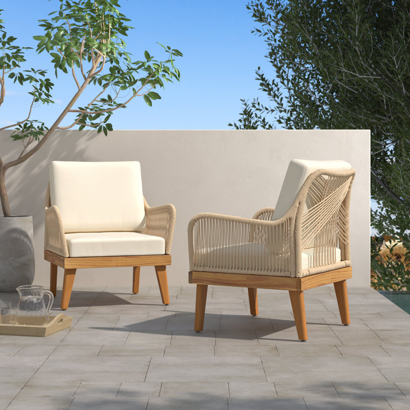 Outdoor Lounge Chair